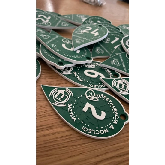 BRELOKI 3D REKLAMOWE Z NFC – SZYBKI I PROSTY SPOSÓB NA REKLAMĘ